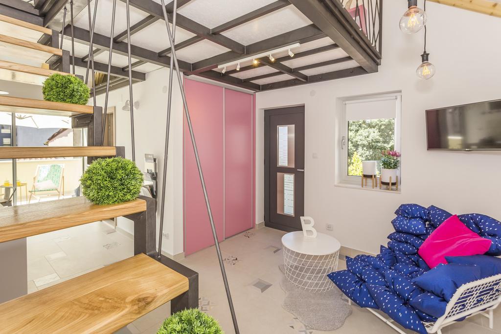 Apartment Shiny Love Split Exterior foto